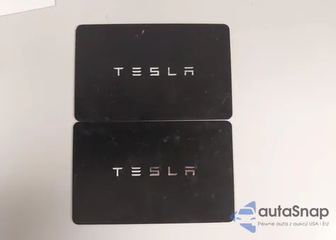 2023 Tesla Model Y Awd/Long Range Dual Motor All-Wheel Drive из США, поврежденный, VIN 7SAYGAEE1PF845169